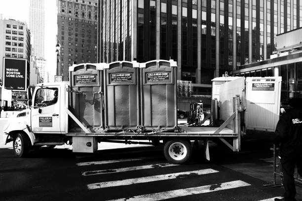Best Porta potty delivery and setup  in Twinsburg, OH